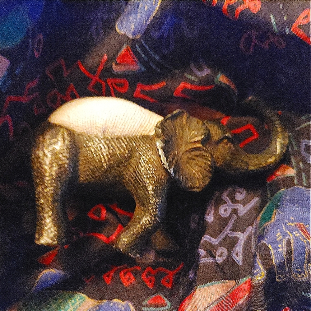 Elephant Pin Cushion Metal Vintage